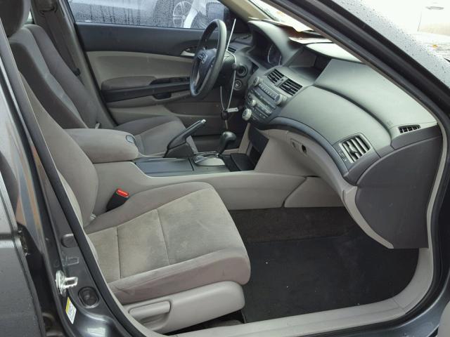 1HGCP263X9A138112 - 2009 HONDA ACCORD LX GRAY photo 5