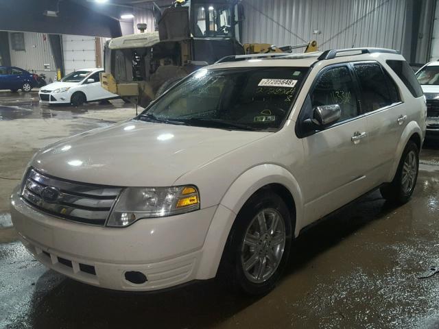 1FMDK06W29GA02128 - 2009 FORD TAURUS X L WHITE photo 2