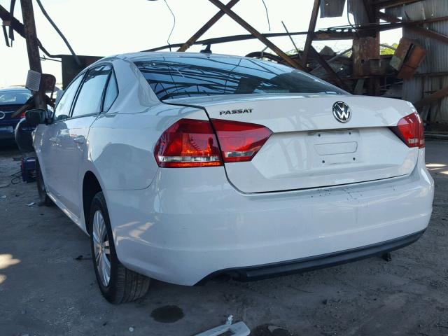 1VWAP7A3XEC025007 - 2014 VOLKSWAGEN PASSAT S WHITE photo 3