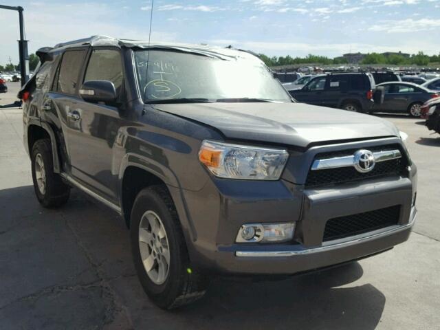 JTEBU5JRXA5002619 - 2010 TOYOTA 4RUNNER SR CHARCOAL photo 1