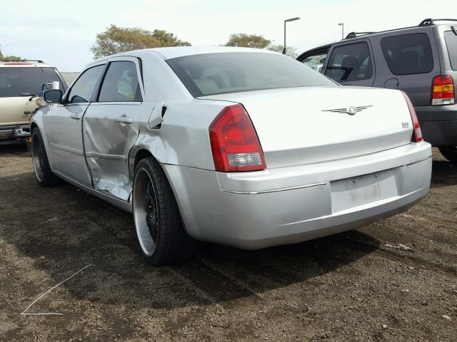 2C3KA53G86H352635 - 2006 CHRYSLER 300 TOURIN SILVER photo 3