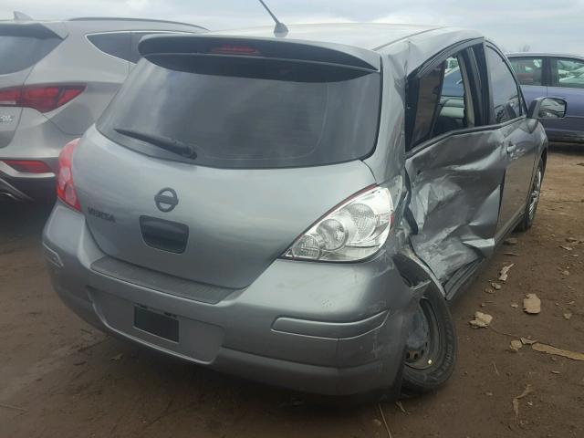 3N1BC13E79L355361 - 2009 NISSAN VERSA S GRAY photo 4