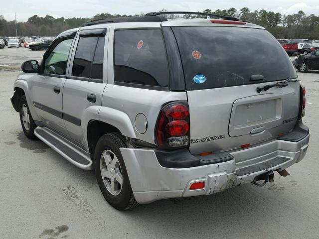 1GNDS13S642387850 - 2004 CHEVROLET TRAILBLAZE SILVER photo 3