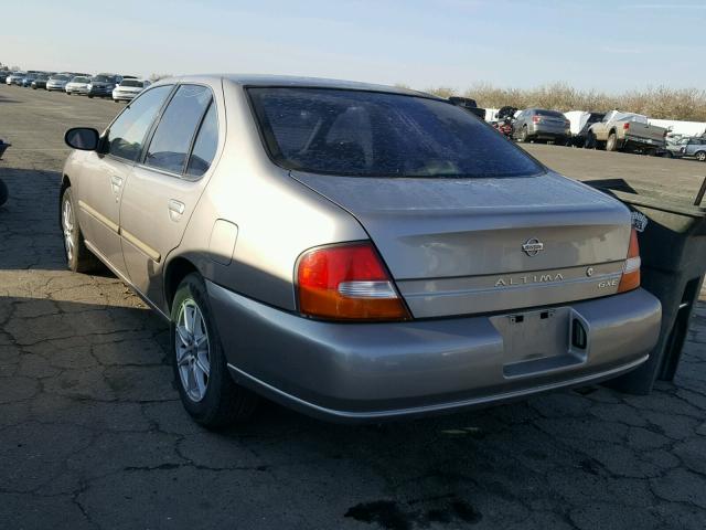 1N4DL01D1XC218862 - 1999 NISSAN ALTIMA XE TAN photo 3