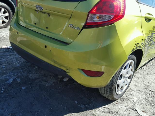 3FADP4EJ4BM103675 - 2011 FORD FIESTA SE GREEN photo 9