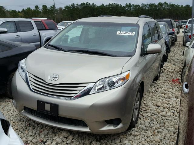 5TDKZ3DC7HS865450 - 2017 TOYOTA SIENNA LE GOLD photo 2