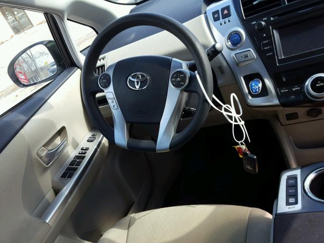 JTDZN3EU6C3156116 - 2012 TOYOTA PRIUS V WHITE photo 9