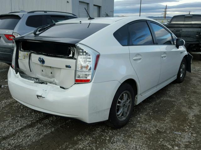 JTDKN3DU0A1001900 - 2010 TOYOTA PRIUS WHITE photo 4