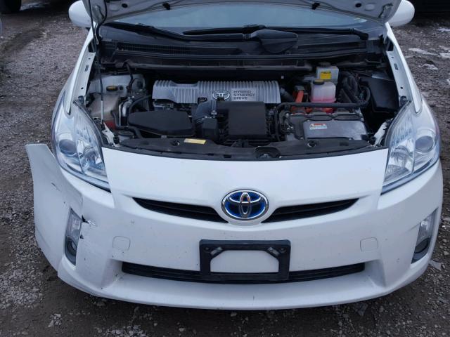 JTDKN3DU0A1001900 - 2010 TOYOTA PRIUS WHITE photo 7