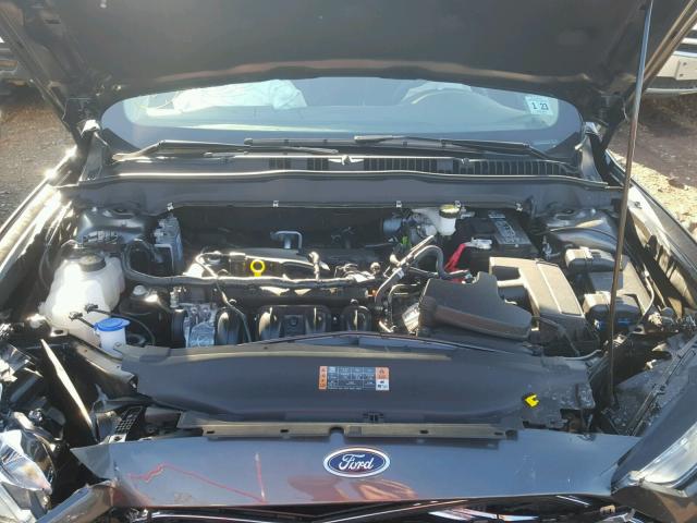 3FA6P0H72JR177809 - 2018 FORD FUSION SE GRAY photo 7