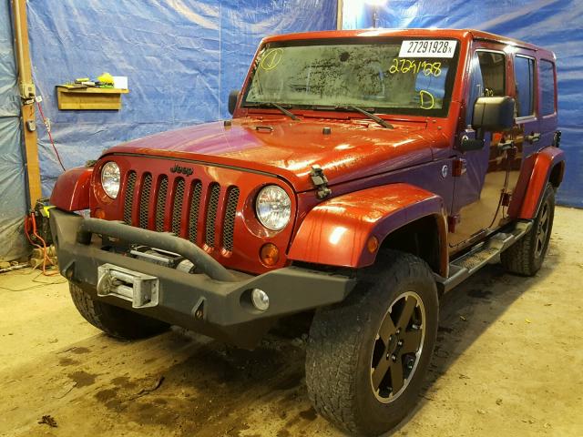 1C4BJWEG4CL255607 - 2012 JEEP WRANGLER U BURGUNDY photo 2