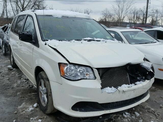 2D4RN3DG5BR639830 - 2011 DODGE GRAND CARA WHITE photo 1