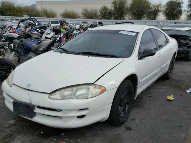 2B3HD46R2XH668121 - 1999 DODGE INTREPID WHITE photo 2