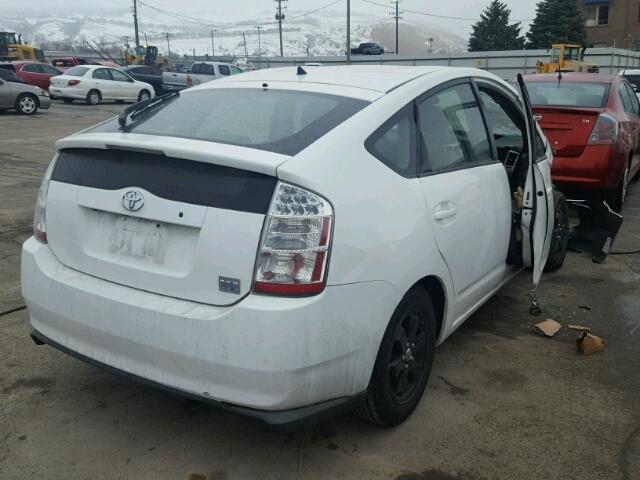 JTDKB20U797837320 - 2009 TOYOTA PRIUS WHITE photo 4