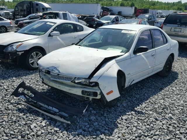 1N4BU31D7RC151760 - 1994 NISSAN ALTIMA WHITE photo 2