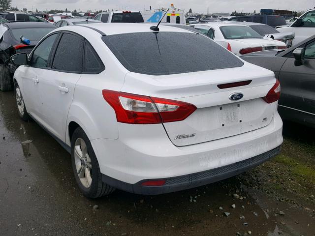 1FADP3F21EL382669 - 2014 FORD FOCUS SE WHITE photo 3