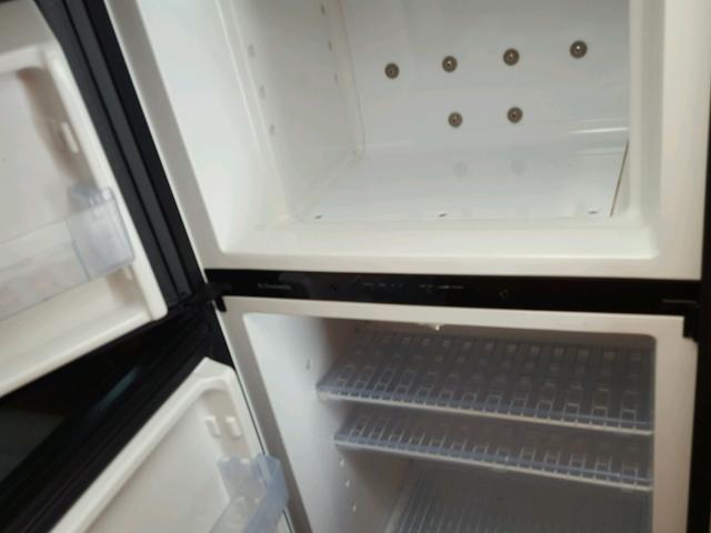 B1LL0FSALE042018V - 2015 ADVE CAMPER 白色 照片 9