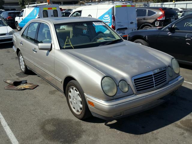 WDBJF65H0XA858379 - 1999 MERCEDES-BENZ E 320 GOLD photo 1