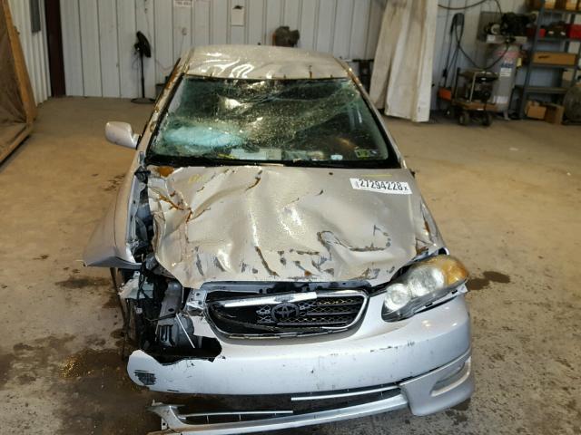 2T1BR32E76C579639 - 2006 TOYOTA COROLLA CE SILVER photo 9