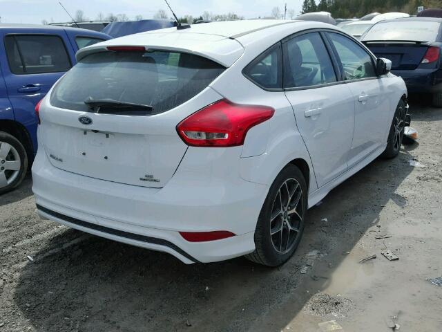 1FADP3K25FL265541 - 2015 FORD FOCUS SE WHITE photo 4