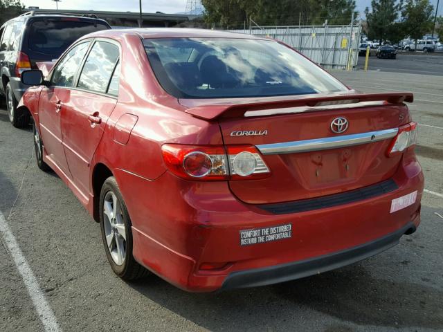 2T1BU4EE0BC632949 - 2011 TOYOTA COROLLA BA RED photo 3