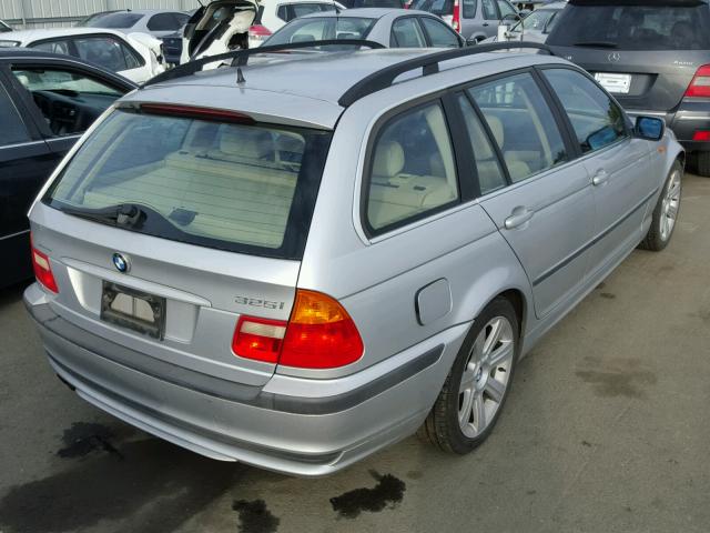 WBAEN33442PC10540 - 2002 BMW 325 IT TAN photo 4