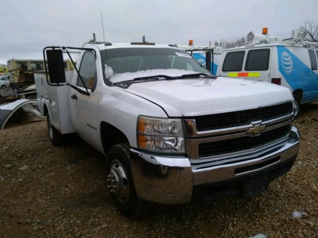 1GBJC34K88E131902 - 2008 CHEVROLET SILVERADO WHITE photo 1