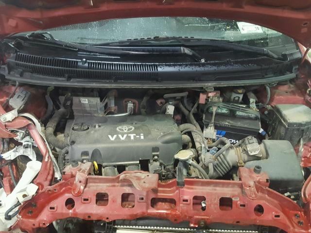 JTDBT923581228917 - 2008 TOYOTA YARIS RED photo 7