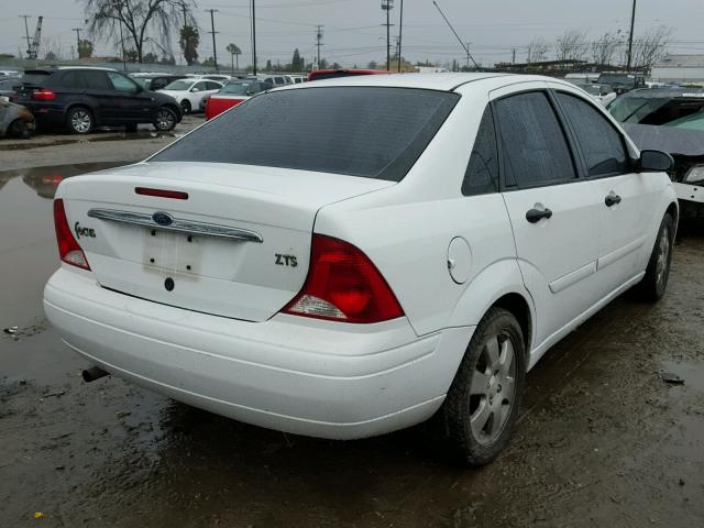 1FAHP38301W108492 - 2001 FORD FOCUS ZTS WHITE photo 4