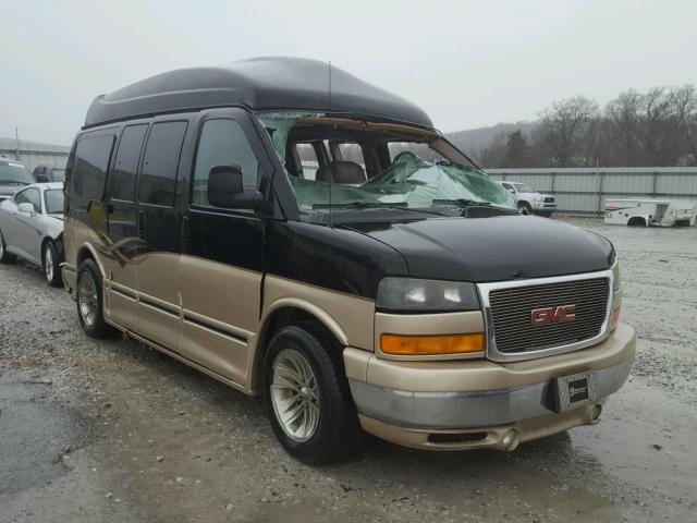 1GDFG15TX51101056 - 2005 GMC SAVANA RV TWO TONE photo 1