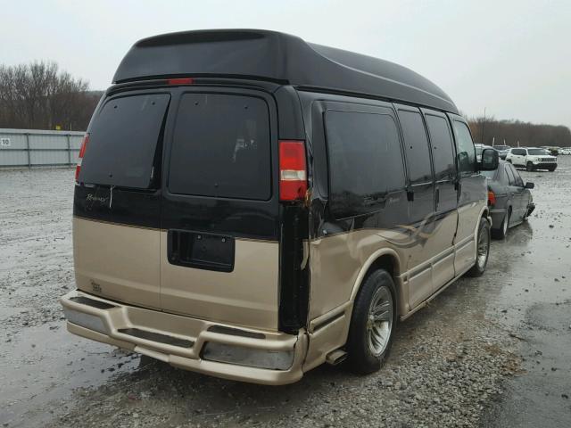 1GDFG15TX51101056 - 2005 GMC SAVANA RV TWO TONE photo 4