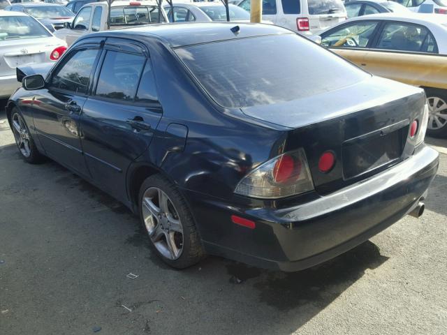 JTHBD192930065827 - 2003 LEXUS IS 300 BLACK photo 3