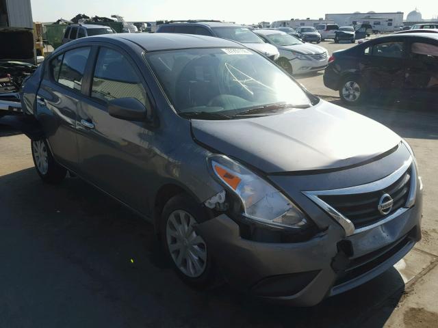 3N1CN7AP1GL900375 - 2016 NISSAN VERSA S SILVER photo 1