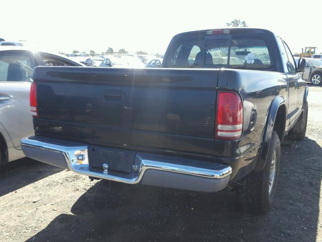 1B7GG22N1YS800997 - 2000 DODGE DAKOTA BLACK photo 4