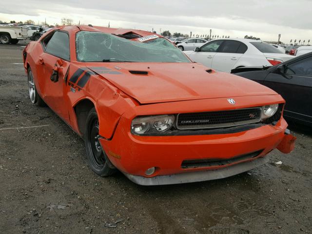 2B3LJ54T99H535169 - 2009 DODGE CHALLENGER ORANGE photo 1