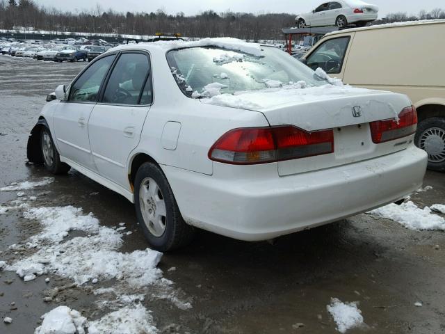 1HGCG16561A025371 - 2001 HONDA ACCORD EX WHITE photo 3