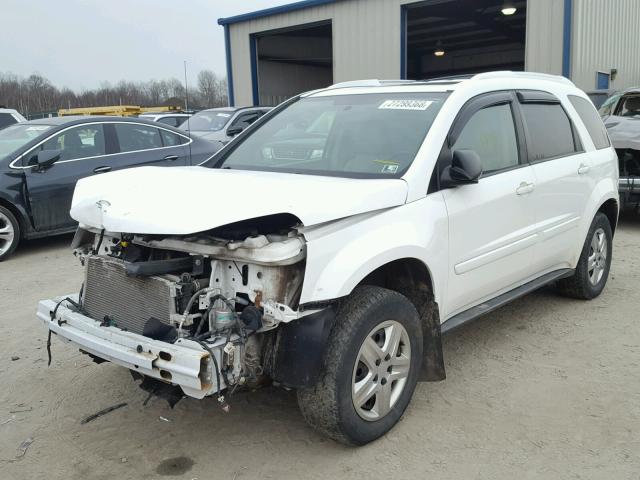 2CNDL73F956181952 - 2005 CHEVROLET EQUINOX LT WHITE photo 2