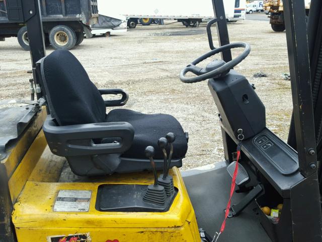 A809N09989X - 1980 OTHR FORKLIFT YELLOW photo 5