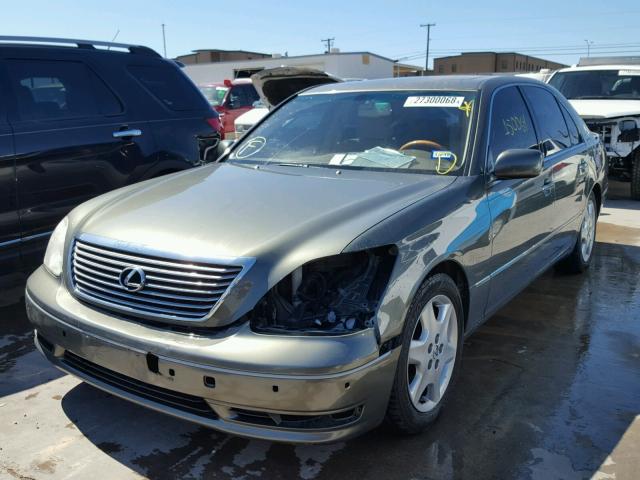 JTHBN36F440144386 - 2004 LEXUS LS 430 GREEN photo 2