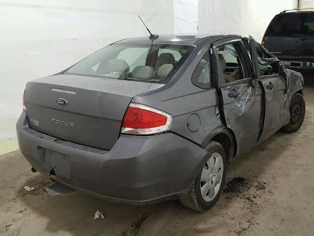 1FAHP3EN0AW184347 - 2010 FORD FOCUS S GRAY photo 4