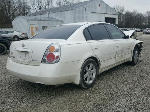 1N4AL11E22C235275 - 2002 NISSAN ALTIMA BAS WHITE photo 4