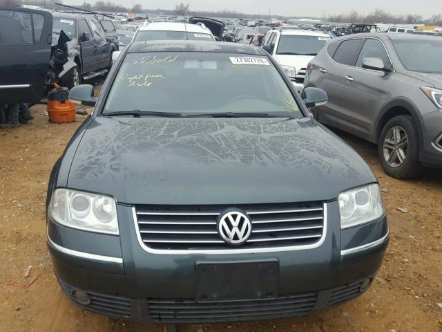 WVWPD63B14E262685 - 2004 VOLKSWAGEN PASSAT GLS GRAY photo 9