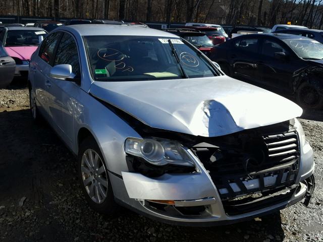 WVWJK73C48P122621 - 2008 VOLKSWAGEN PASSAT TUR SILVER photo 1