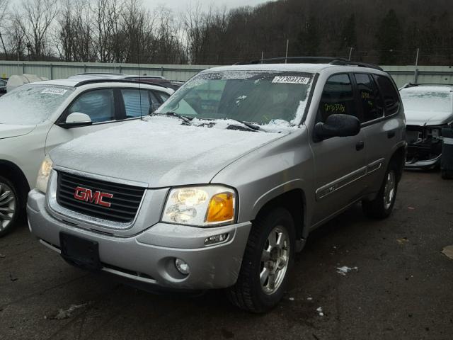 1GKDT13S942268376 - 2004 GMC ENVOY SILVER photo 2