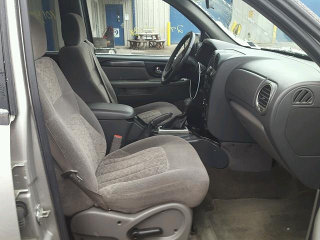 1GKDT13S942268376 - 2004 GMC ENVOY فضي صورة 5