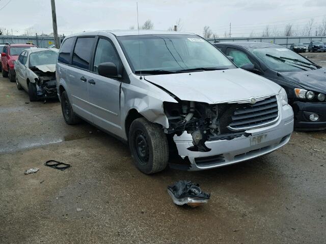 2A8HR44H28R829615 - 2008 CHRYSLER TOWN & COU SILVER photo 1