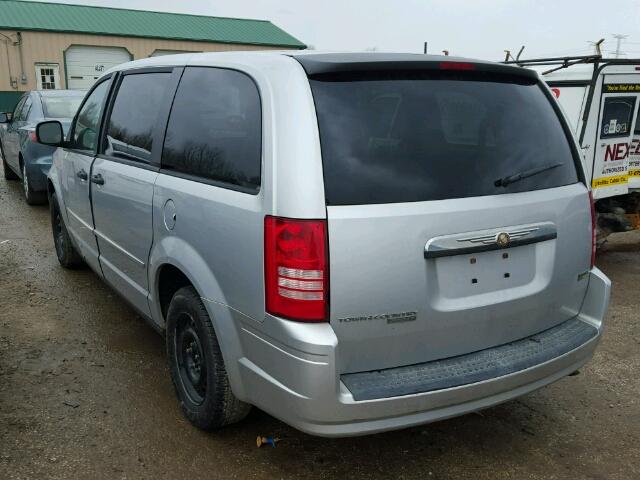 2A8HR44H28R829615 - 2008 CHRYSLER TOWN & COU SILVER photo 3