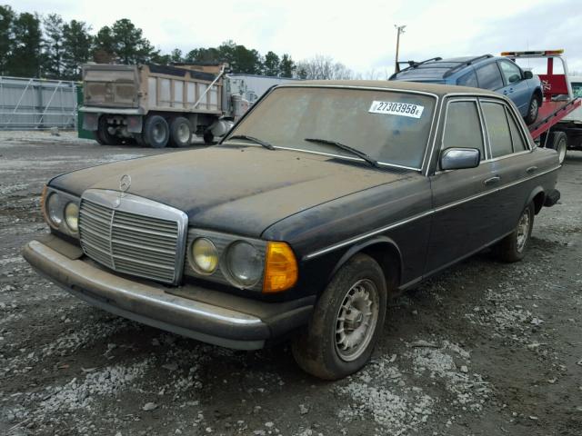 WDBAB33A0DB022190 - 1983 MERCEDES-BENZ 300 DT BLACK photo 2