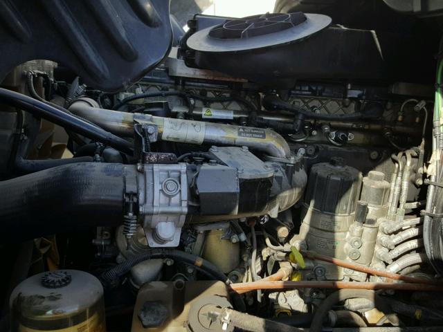 1FUJGLDR3ASAV6347 - 2010 FREIGHTLINER CASCADIA 1 WHITE photo 7