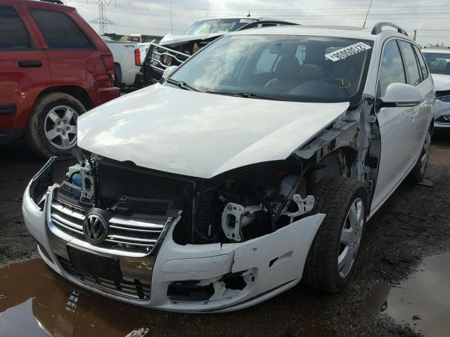 3VWTL71K29M351805 - 2009 VOLKSWAGEN JETTA TDI WHITE photo 2